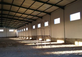 A LOUER LOCAL 4600 M2 CHARP TUNIS OUEST