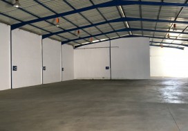 A LOUER LOCAL HS 2000 M2 TUNIS OUEST
