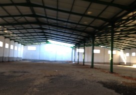 A LOUER LOCAL 4600 M2 CHARP TUNIS OUEST