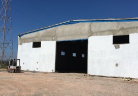 A LOUER DEPOT CHARP 2000 M2 TUN OUEST