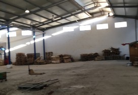 A VENDRE LOCAL INDUSTR 1400 M2 TUNIS SUD