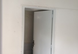 A LOUER DEPOT 500/870 M2 CHARGUIA