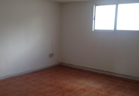 A LOUER DEPOT 500/870 M2 CHARGUIA