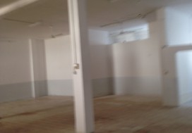 A LOUER DEPOT 500/870 M2 CHARGUIA
