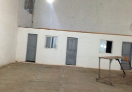A LOUER 2 LOCAUX 1820 M2 TUN OUEST