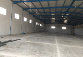A LOUER DEPOT CHARP 2000 M2 TUN OUEST