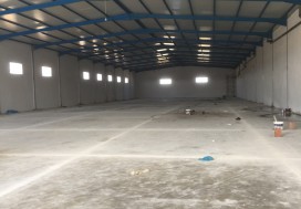 A LOUER DEPOT CHARP 2000 M2 TUN OUEST