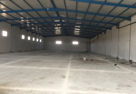 A LOUER DEPOT CHARP 2000 M2 TUN OUEST