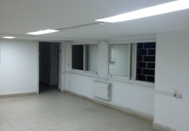A LOUER ESPACE 10 BUREAUX A SAVARY
