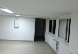 A LOUER ESPACE 10 BUREAUX A SAVARY