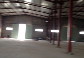 A LOUER DEPOT CHARP 2000 M TUN OUEST
