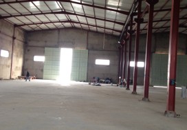 A LOUER DEPOT CHARP 2000 M TUN OUEST