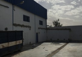 A LOUER DPEOT CHARP 1000/1300 M2 ARIANA