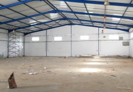 A LOUER DPEOT CHARP 1000/1300 M2 ARIANA