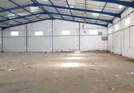 A LOUER DPEOT CHARP 1000/1300 M2 ARIANA