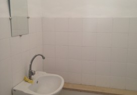 A LOUER LOCAL 1200 M2 CHARGUIA