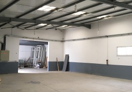 A VENDRE LOCAL 950/1148 M2 ARIANA