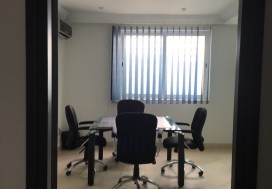 A VENDRE LOCAL 950/1148 M2 ARIANA