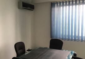 A VENDRE LOCAL 950/1148 M2 ARIANA