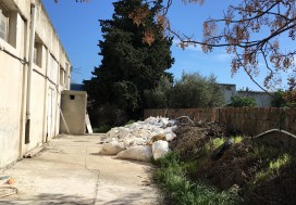 A VENDRE LOCAL 332/2500 M2 TU OUEST