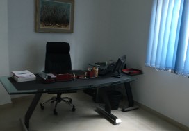 A VENDRE LOCAL 950/1148 M2 ARIANA