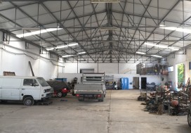 A VENDRE LOCAL 1300/2000 M2 BEN AROUS