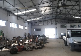 A VENDRE LOCAL 1300/2000 M2 BEN AROUS