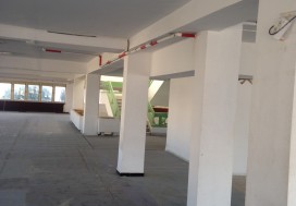 A LOUER LOCAL 4500 M2 CHARGUIA