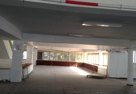 A LOUER LOCAL 4500 M2 CHARGUIA