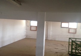 A VENDRE LOCAL COMMERCIAL 968 M2 LE KEF