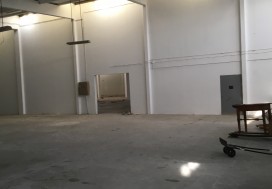 A LOUER LOCAL INDUSTR B AROUS 3500 M2