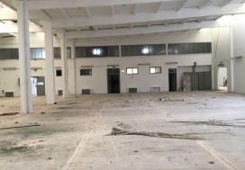 A LOUER LOCAL INDUSTR B AROUS 3500 M2