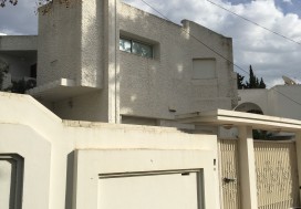 A LOUER VILLA 15 BUREAUX PRES MTUELLEVIL