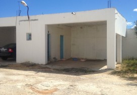 A LOUER DEPOT ET APPART A MAHDIA 1500 M2