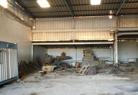 A VENDRE LOCAL 6000 M2/2HA ZAGH NORD