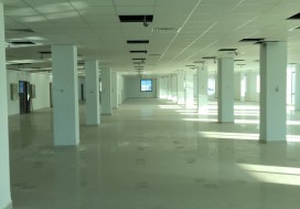 A LOUER LOCAL THS 1300 M2 CHARGUIA