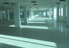 A LOUER LOCAL THS 1300 M2 CHARGUIA