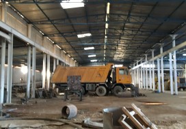 A VENDRE LOCAL 6000 M2/2HA ZAGH NORD