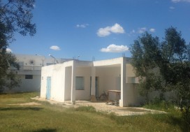 A LOUER DEPOT ET APPART A MAHDIA 1500 M2