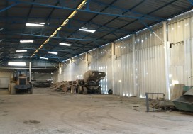 A VENDRE LOCAL 6000 M2/2HA ZAGH NORD