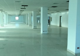 A LOUER LOCAL THS 1300 M2 CHARGUIA