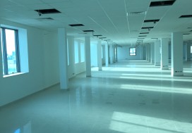 A LOUER LOCAL THS 1300 M2 CHARGUIA