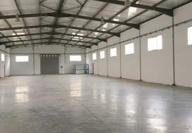 A LOUER LOCAL 1220/1800 M2 SOUKRA