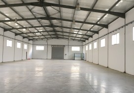 A LOUER LOCAL 1220/1800 M2 SOUKRA