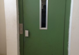 A LOUER LOCAL 800 M2 R+1 CHARGUIA
