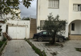 AV VILLA ET DUPEX MUTU VIL 400/934 M2