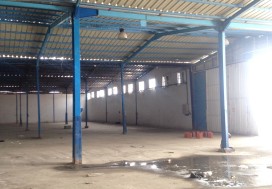 A LOUER DEPOT CHARP 1700 M2 B KASSAA