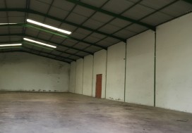 A LOUER DEPOT 1500 M2 TUNIS OUEST