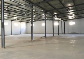 A LOUERLOCAL 2200 M2 TUNIS NORD