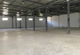 A LOUERLOCAL 2200 M2 TUNIS NORD